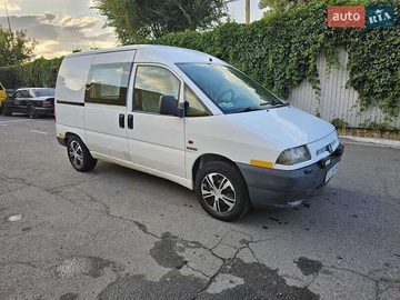 Авто Citroen Jumpy 2000 № 8196082