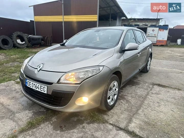 Авто Renault Megane 2010 № 8196224