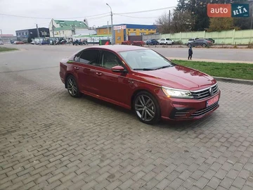 Авто Volkswagen Passat 2018 № 8196236