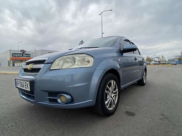 Авто Chevrolet Aveo 2006 № 8196457