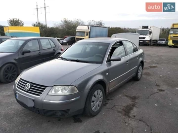 Авто Volkswagen Passat 2004 № 8196463