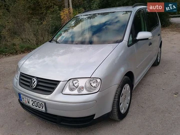 Авто Volkswagen Touran 2005 № 8196591