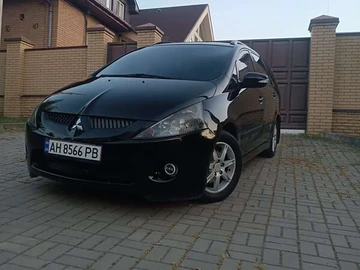Авто Mitsubishi Grandis 2005 № 8196596