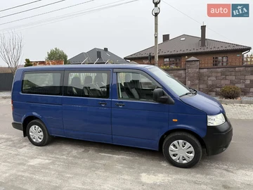 Авто Volkswagen Transporter 2004 № 8196609