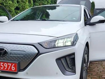 Авто Hyundai Ioniq 2020 № 8196686