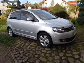 Авто Volkswagen Golf Plus 2010 № 8196923