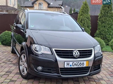 Авто Volkswagen Touran 2008 № 8197146