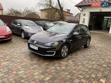 Авто Volkswagen E-Golf 2016 № 8197157