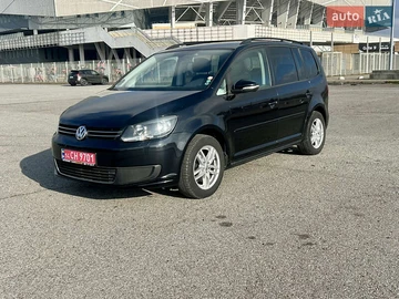 Авто Volkswagen Touran 2013 № 8197175