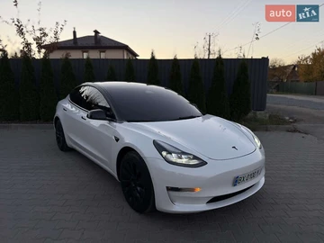 Авто Tesla Model 3 2022 № 8197389