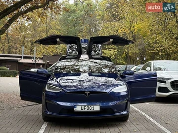 Авто Tesla Model X 2022 № 8197413