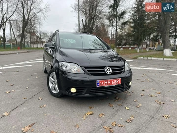 Авто Volkswagen Golf Plus 2008 № 8197637