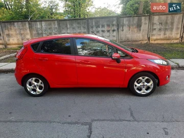 Авто Ford Fiesta 2011 № 8197658