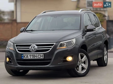 Авто Volkswagen Tiguan 2010 № 8197679
