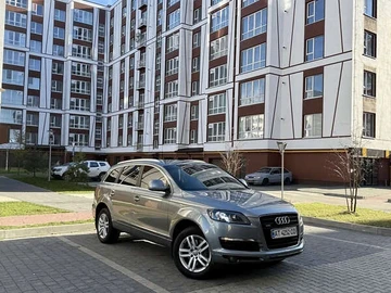 Авто Audi Q7 2006 № 8197695
