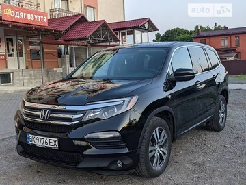 Авто Honda Pilot 2016 № 8197844