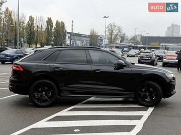 Авто Audi Q8 2019 № 8197935