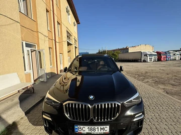 Авто BMW X5 2018 № 8197938