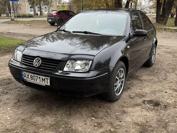 Авто Volkswagen Bora 2001 № 8198094