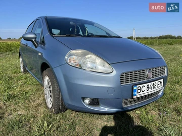 Авто Fiat Grande Punto 2010 № 8198117