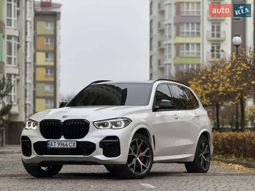 Авто BMW X5 2022 № 8198582