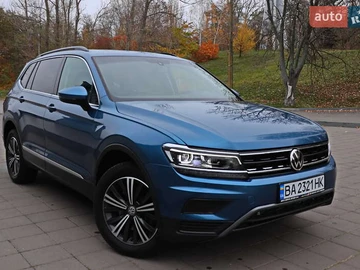 Авто Volkswagen Tiguan 2017 № 8199100