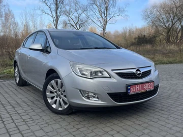 Авто Opel Astra 2013 № 8199467