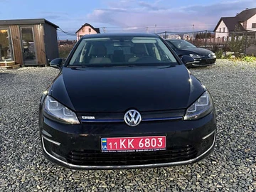 Авто Volkswagen E-Golf 2014 № 8199473
