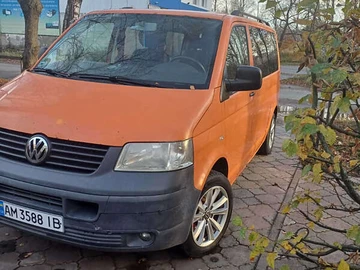 Авто Volkswagen Transporter 2009 № 8199558