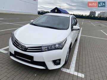 Авто Toyota Corolla 2015 № 8199650