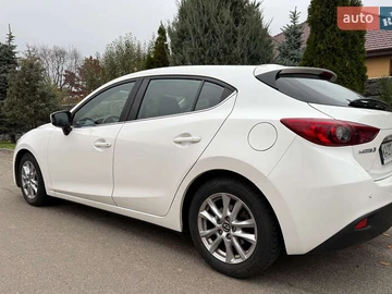Авто Mazda 3 2016 № 8199657