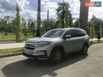 Авто Honda Pilot 2019 № 8199758