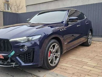 Авто Maserati Levante 2018 № 8199761
