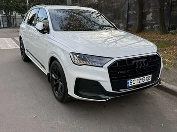 Авто Audi Q7 2021 № 8199818