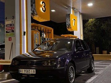 Авто Volkswagen Golf 1999 № 8199862