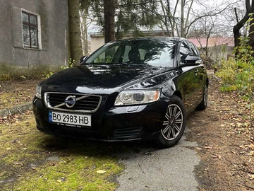 Авто Volvo V50 2010 № 8199987