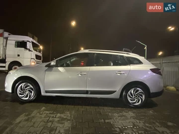 Авто Renault Megane 2010 № 8199990