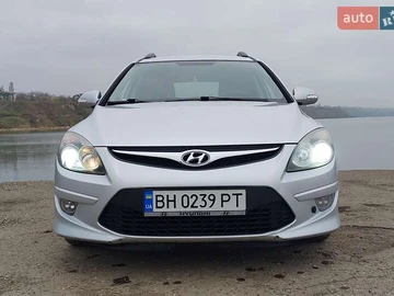 Авто Hyundai I30 Wagon 2010 № 8199995