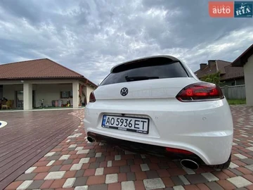 Авто Volkswagen Golf 2009 № 8200004