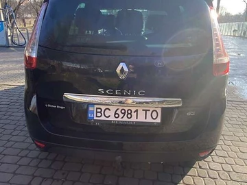 Авто Renault Grand Scenic 2015 № 8200089