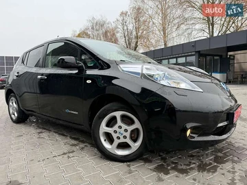 Авто Nissan Leaf 2011 № 8200135