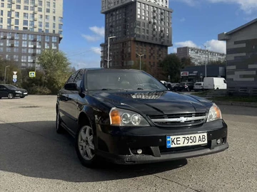 Авто Chevrolet Evanda 2005 № 8200215