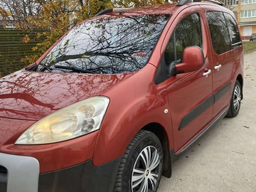 Авто Peugeot Partner 2008 № 8200269