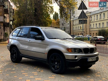 Авто BMW X5 2001 № 8200270