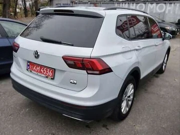 Авто Volkswagen Tiguan 2019 № 8200276