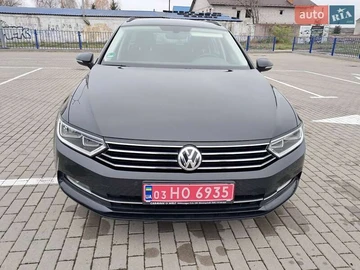 Авто Volkswagen Passat 2018 № 8200278