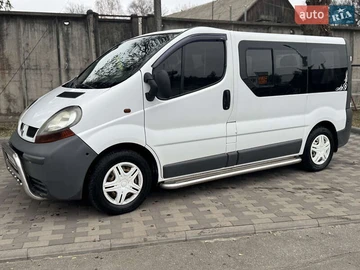 Авто Renault Trafic 2006 № 8200323