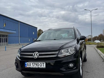 Авто Volkswagen Tiguan 2012 № 8200327