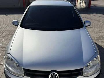 Авто Volkswagen Golf 2005 № 8200420