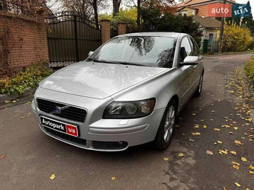Авто Volvo S40 2005 № 8200423